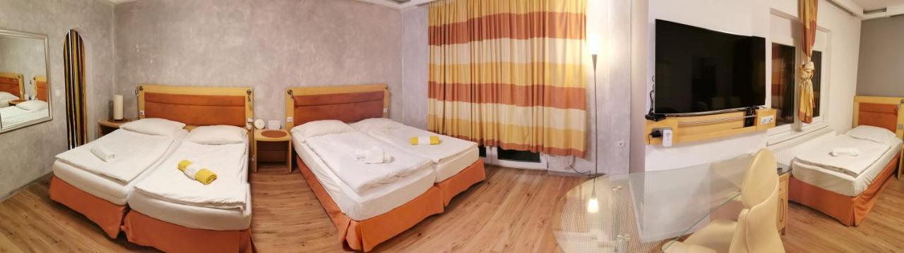 Pension Foehrenhain Герасдорф-бай-Він Екстер'єр фото
