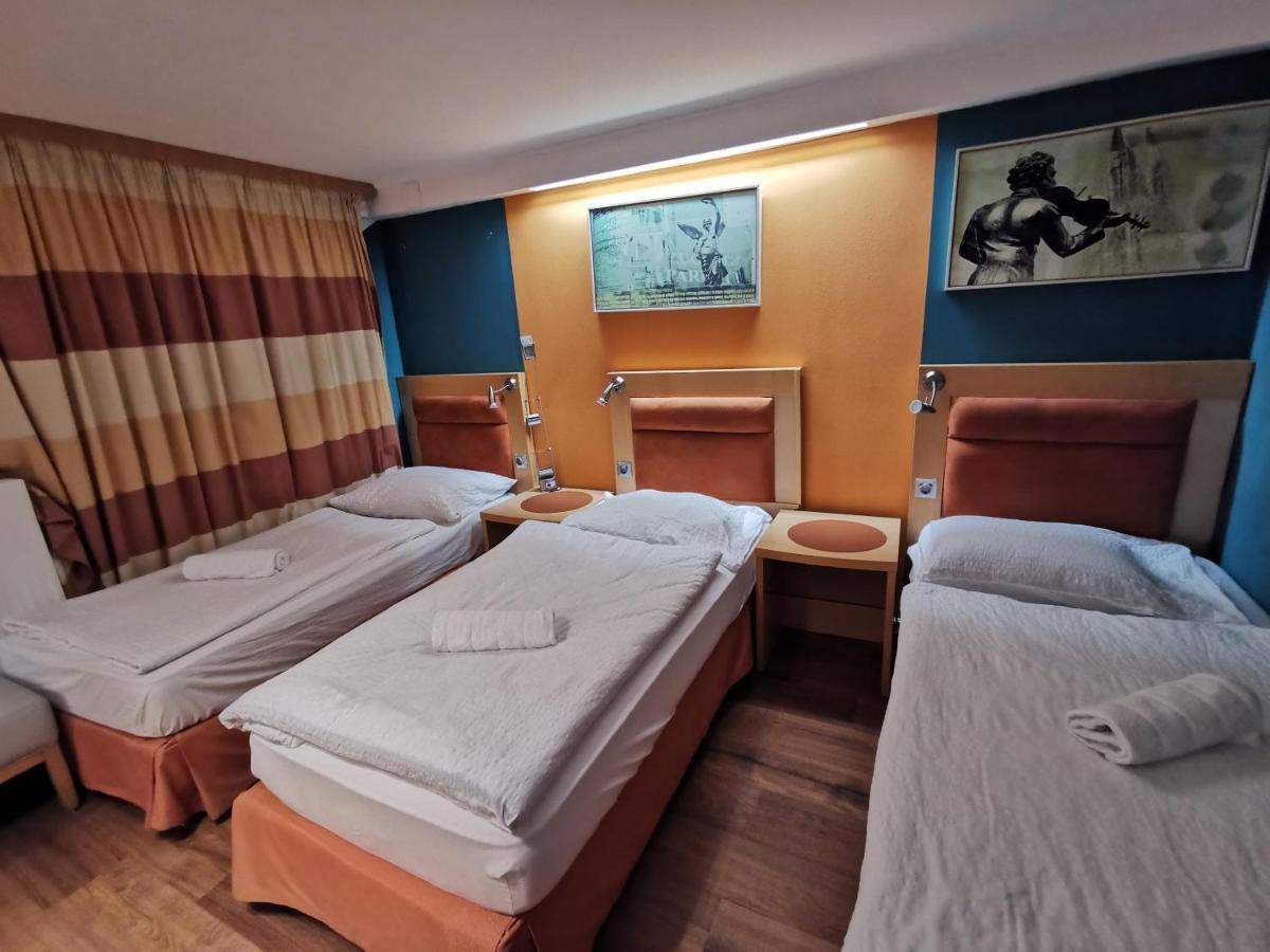 Pension Foehrenhain Герасдорф-бай-Він Екстер'єр фото